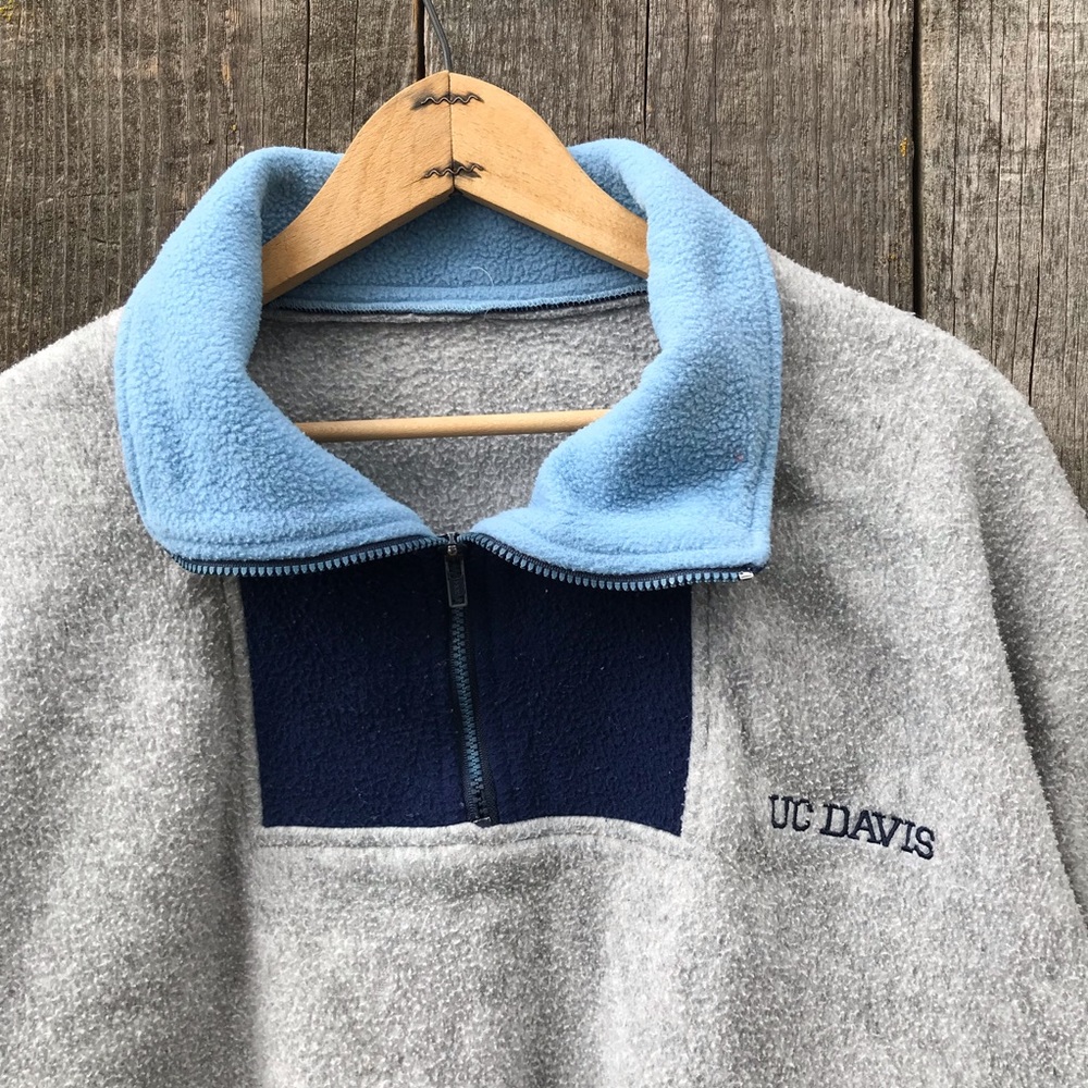 Vintage 90s UC Davis Embroidered Pullover Henley Fleece Large
